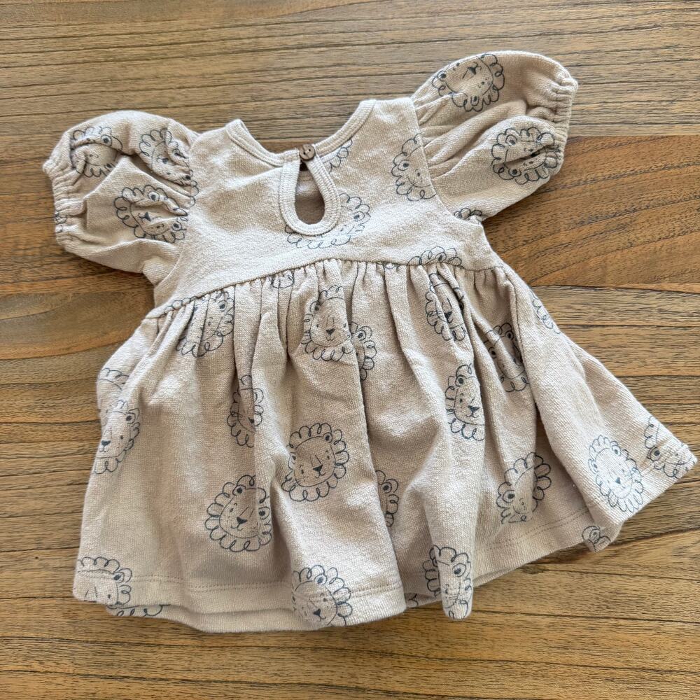 Quincy Mae Darla Dress & Bloomers Lions - Size 3-6 months - Picture 4 of 5